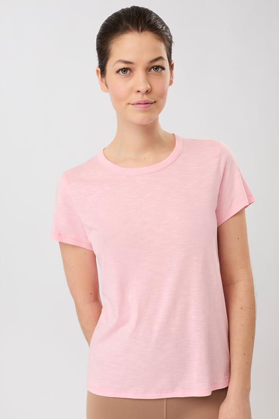 T-Shirt Rest Recovery Engels Roze via Shop Like You Give a Damn
