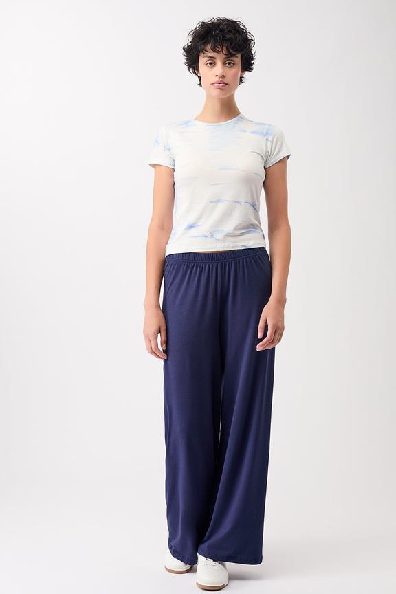 T-Shirt Batik Tie Dye Blauw from Shop Like You Give a Damn