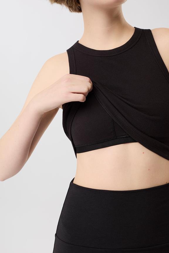 Top Athleisure Zwart from Shop Like You Give a Damn