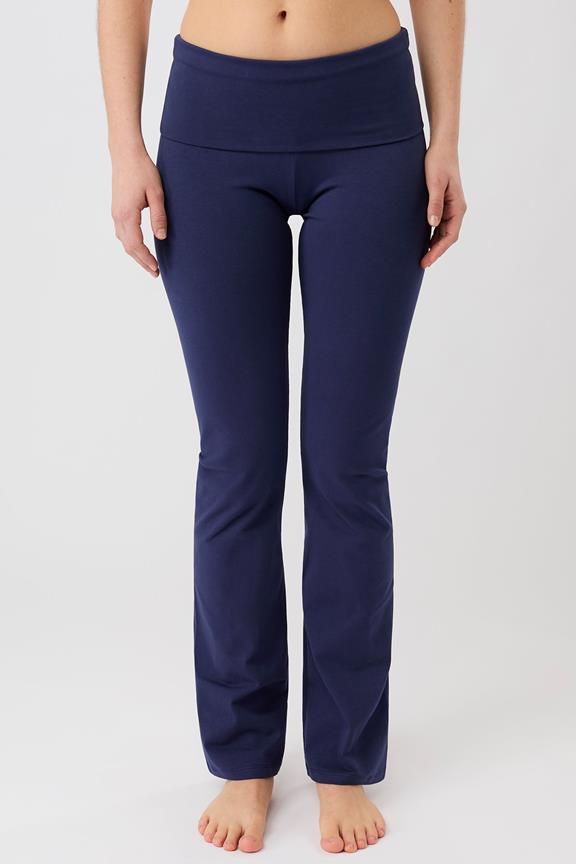 Yogabroek Classic Rolldown Sepia Inktblauw via Shop Like You Give a Damn