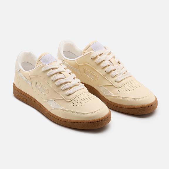 Sneakers M89 Icon Vanille & Off-White from Shop Like You Give a Damn
