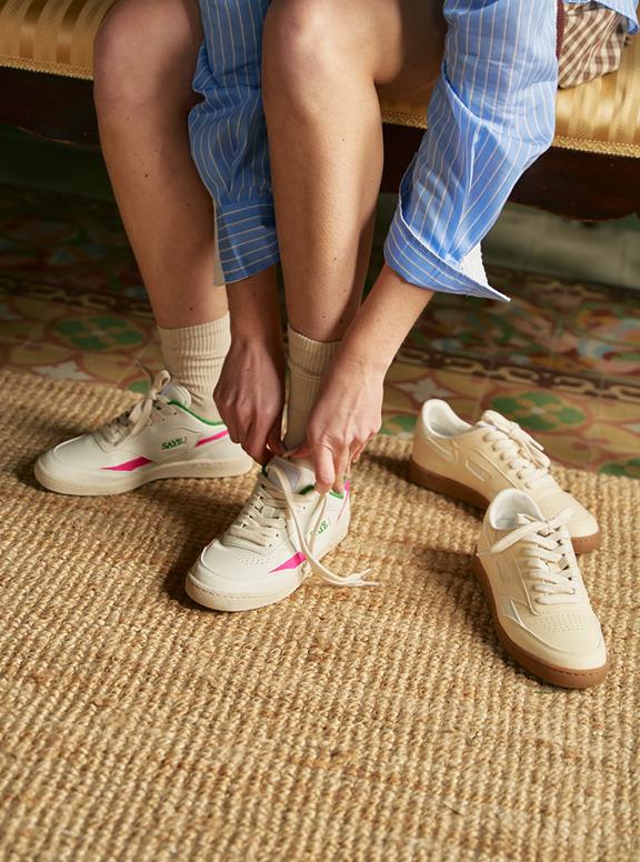 Sneakers M89 Icon Vanille & Off-White from Shop Like You Give a Damn
