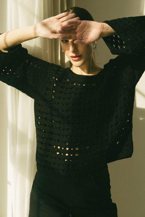 Trui Ysabela Zwart from Shop Like You Give a Damn