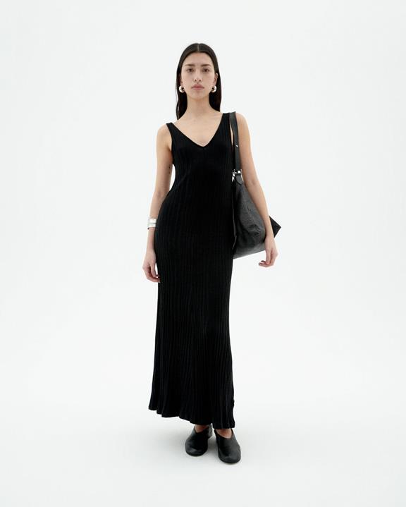 Jurk Knit Sade Zwart via Shop Like You Give a Damn