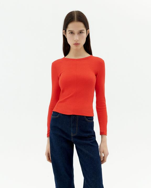 Top Susan's Rood via Shop Like You Give a Damn