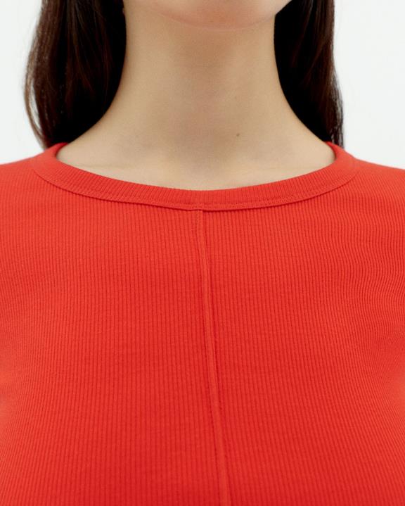 Top Susan's Rood from Shop Like You Give a Damn