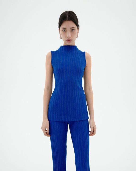 Top Velita Blauw via Shop Like You Give a Damn