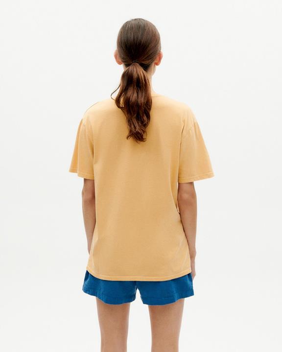 T-Shirt Tagetes Natuurlijke Kleurstof from Shop Like You Give a Damn