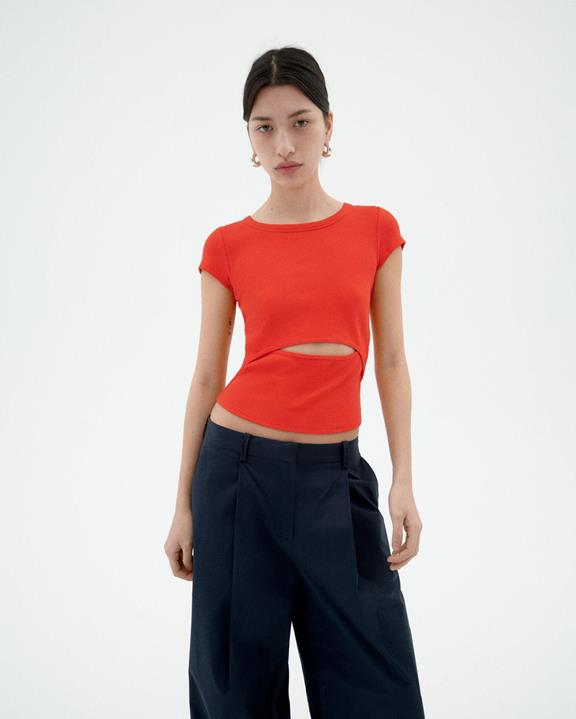 Boven Faye Rood via Shop Like You Give a Damn