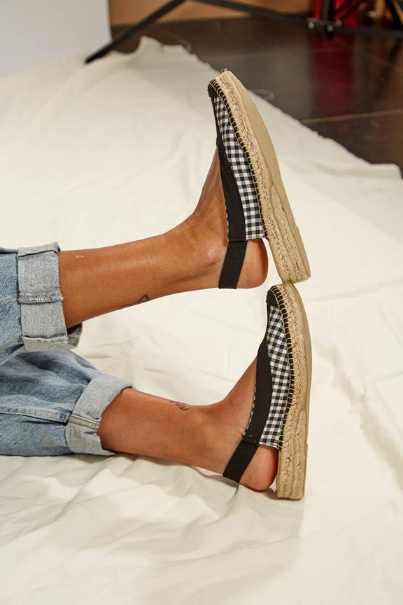 Sandalen Vichy V2 Zwart & Wit from Shop Like You Give a Damn