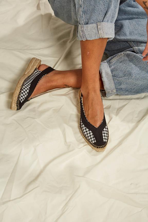 Sandalen Vichy V2 Zwart & Wit from Shop Like You Give a Damn
