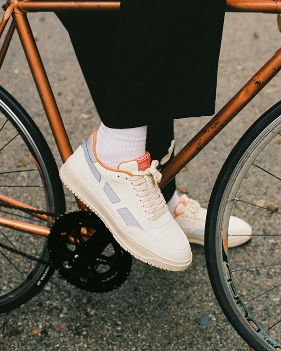 Sneakers M82 Hybrid Biker Reflecterend Grijs from Shop Like You Give a Damn