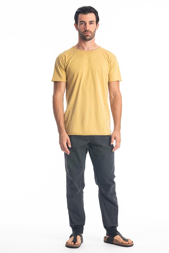T-Shirt Ronde Wilde Hals Goud from Shop Like You Give a Damn