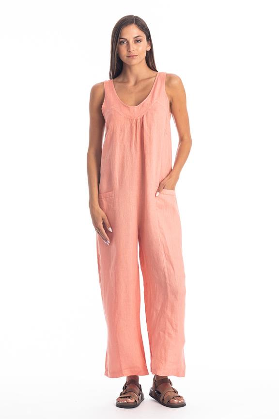 Jumpsuit Aura Koraal Klei via Shop Like You Give a Damn