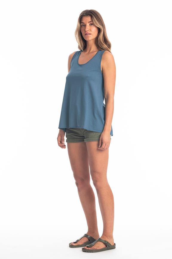 Top Easy Jeans Blauw via Shop Like You Give a Damn