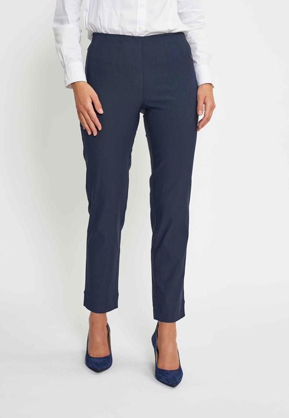 Broek Betty Regular Sl Marineblauw via Shop Like You Give a Damn