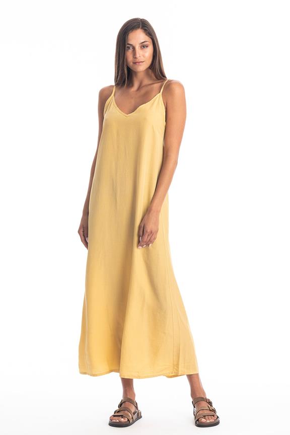 Jurk Selena Goud via Shop Like You Give a Damn