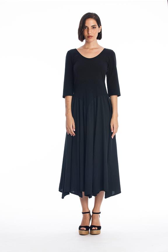 Midi-Jurklook Zwart from Shop Like You Give a Damn