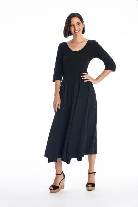 Midi-Jurklook Zwart from Shop Like You Give a Damn
