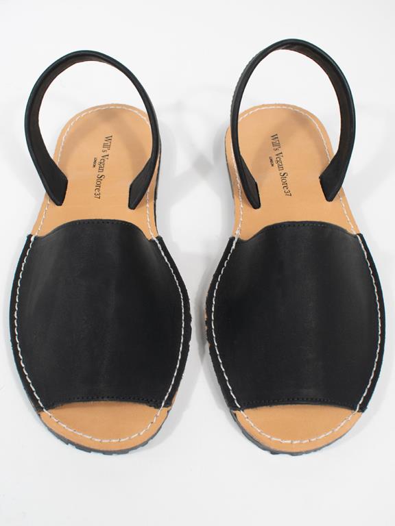 Platte Sandalen Zwart via Shop Like You Give a Damn