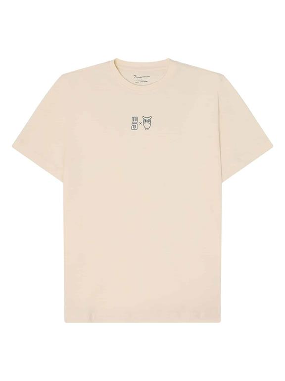T-Shirt Met Borstprint Beige via Shop Like You Give a Damn