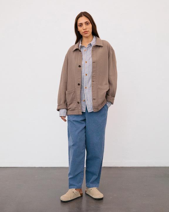 Jas Lichtgewicht Bruin from Shop Like You Give a Damn