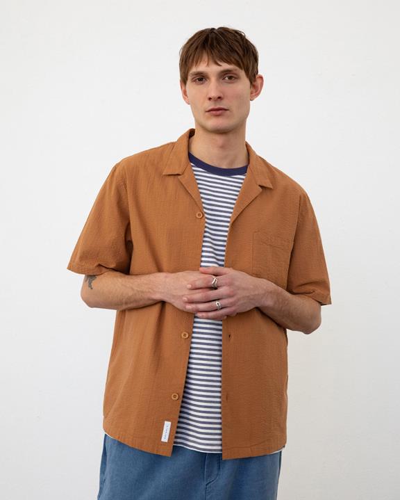 Shirt Seersucker Bowling Karamel from Shop Like You Give a Damn