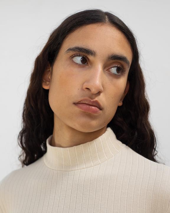 Longsleeve Mockneck Zand from Shop Like You Give a Damn