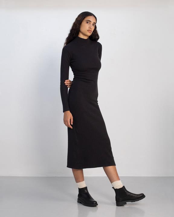 Jurk Geribbelde Mockneck True Black from Shop Like You Give a Damn