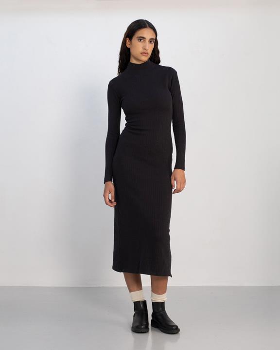 Jurk Geribbelde Mockneck True Black from Shop Like You Give a Damn