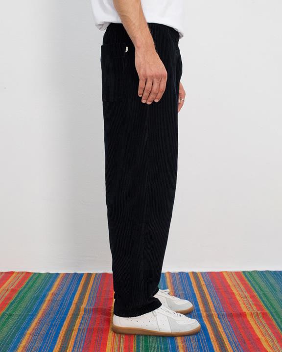 Broek Wijd Corduroy Zwart from Shop Like You Give a Damn