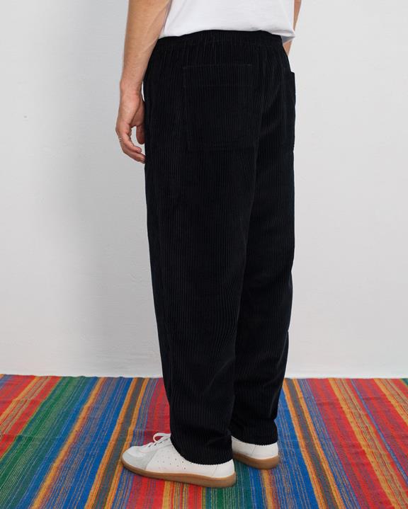 Broek Wijd Corduroy Zwart from Shop Like You Give a Damn
