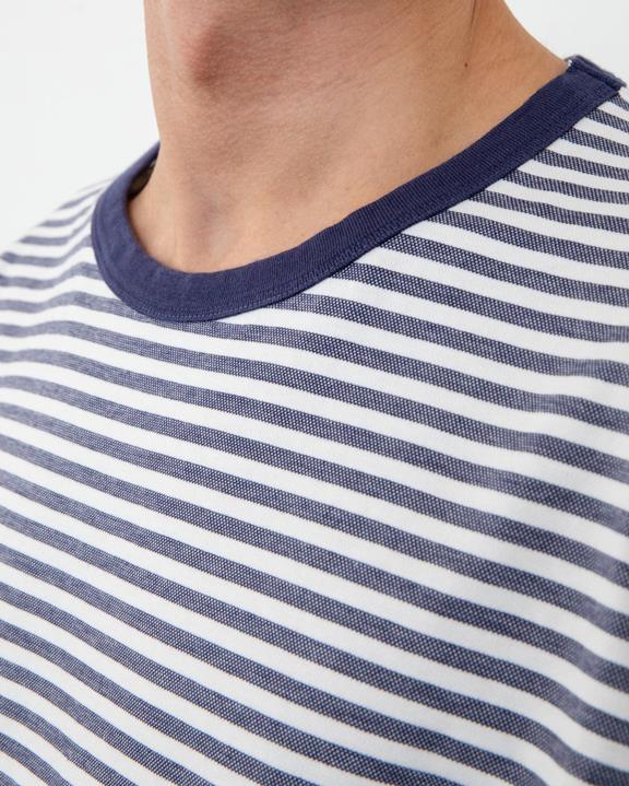 T-Shirt Gestreept Blauw from Shop Like You Give a Damn