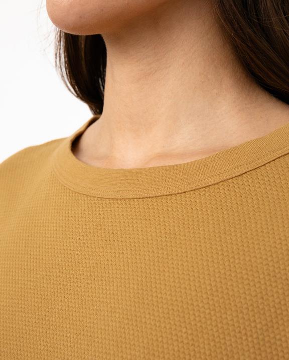 T-Shirt Wafel Mosterdgeel from Shop Like You Give a Damn