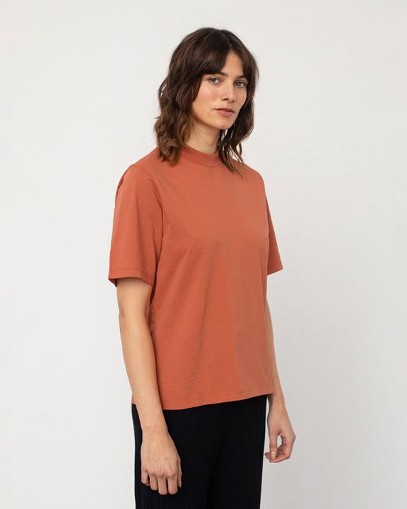 T-Shirt Basic Rood from Shop Like You Give a Damn