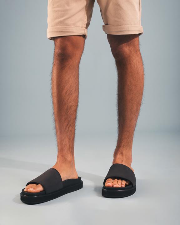 Sandalen Okina Zwart from Shop Like You Give a Damn