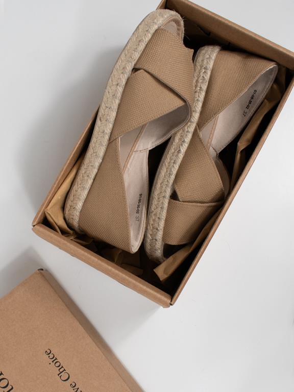 Sandalen Espadrille Bruin Canvas from Shop Like You Give a Damn
