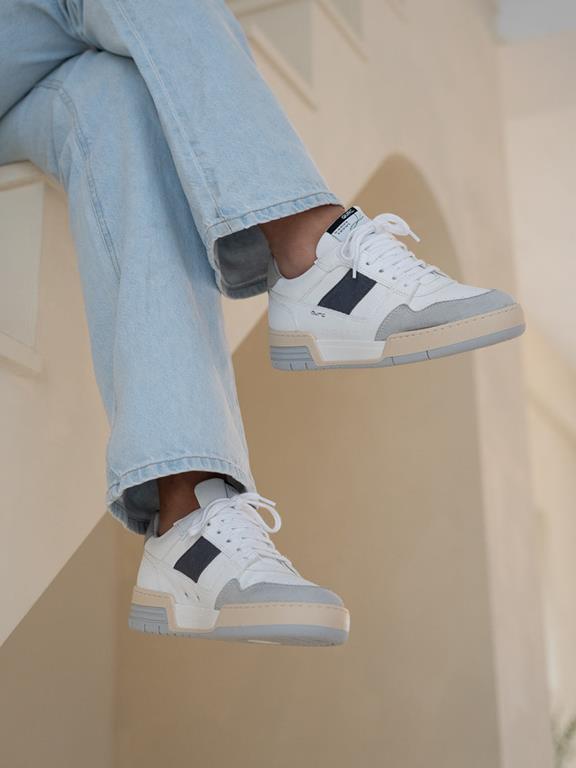 Sneakers Heritage Charcoal from Shop Like You Give a Damn