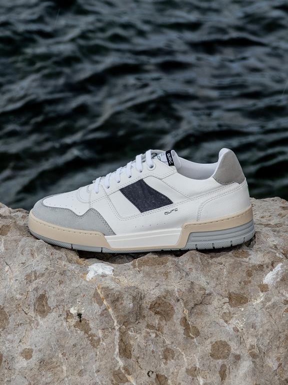 Sneakers Heritage Charcoal from Shop Like You Give a Damn