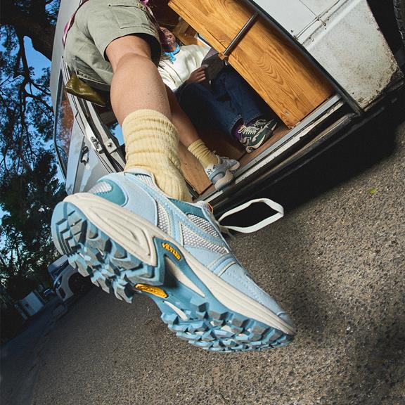 MEEKO Sneaker Capra Hellblau