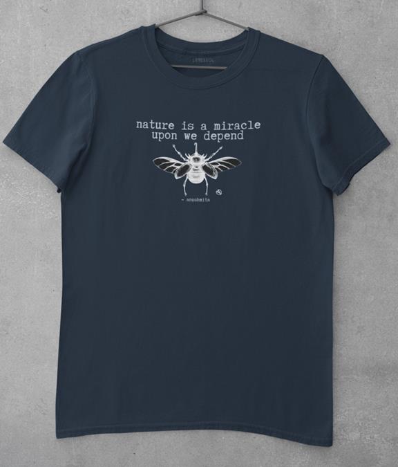 T-Shirt Nature Is A Miracle Extra Donkerblauw 2