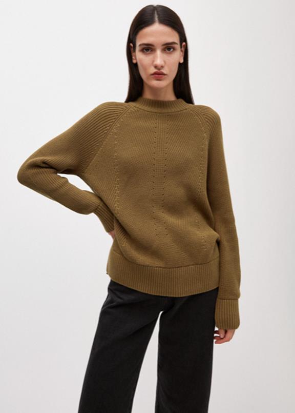 Islaa Sweater Golden Khaki 1