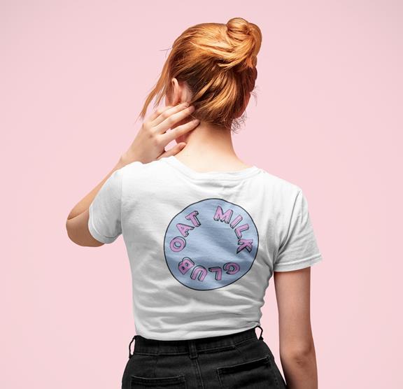 Oat Milk Club - Rug Print - T-Shirt Navy 3