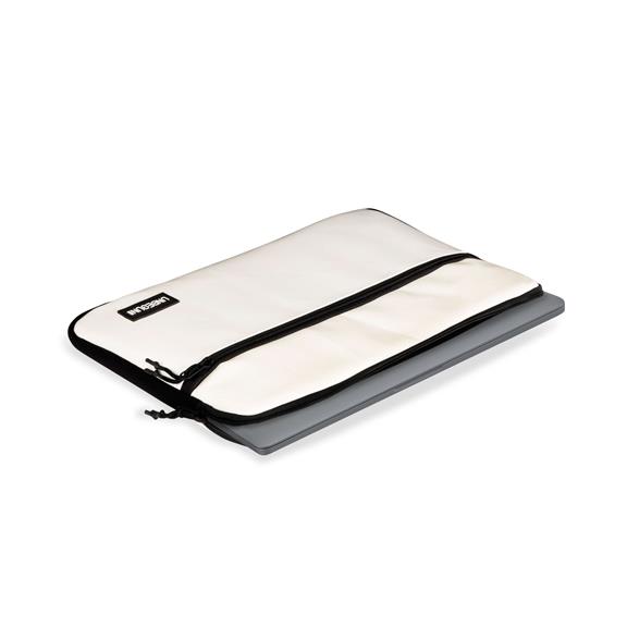 Laptop Case With Front Compartment - White 5