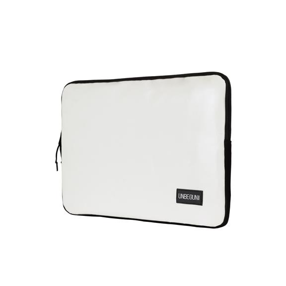 Laptop Sleeve - White 2