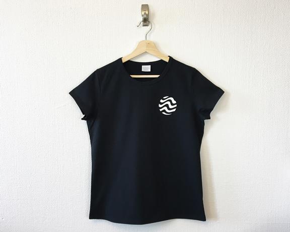 Logo T-Shirt 'Planet Wave' - Zwart 1