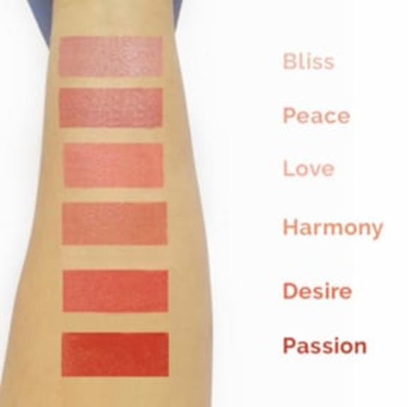 Lipstick Demi-Matte Love 3