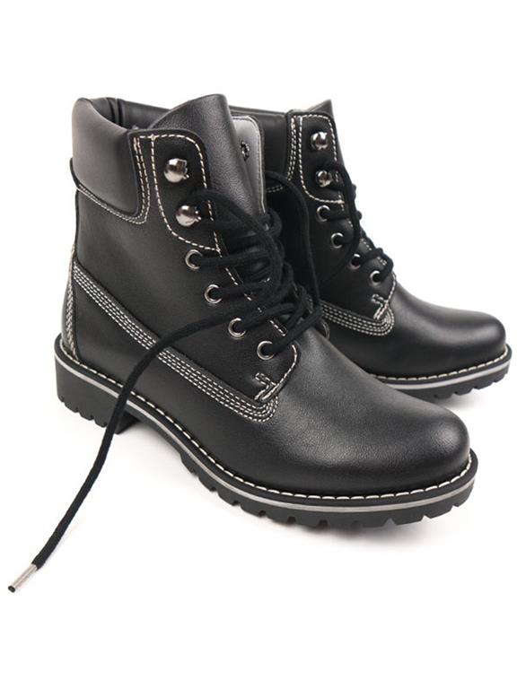 Dock Boots Zwart from Shop Like You Give a Damn