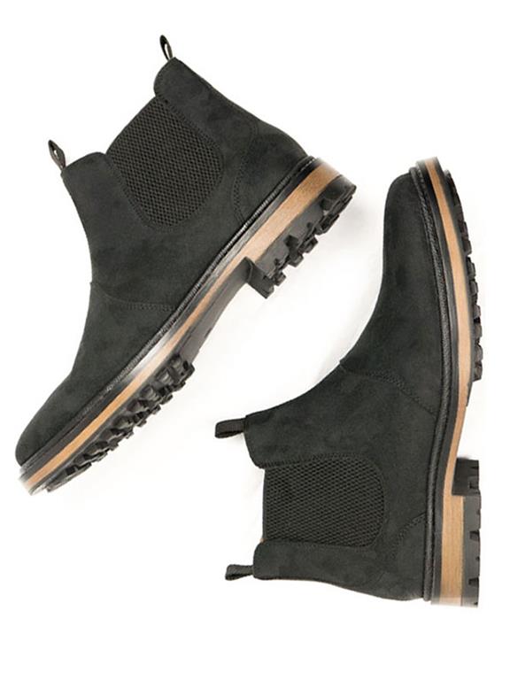 Chelsea Boots Continental Zwart via Shop Like You Give a Damn
