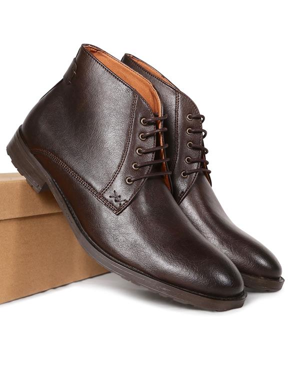 Boots Chukka Donkerbruin from Shop Like You Give a Damn